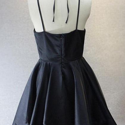 Black V-neckline Short Homecoming Dress,somple..