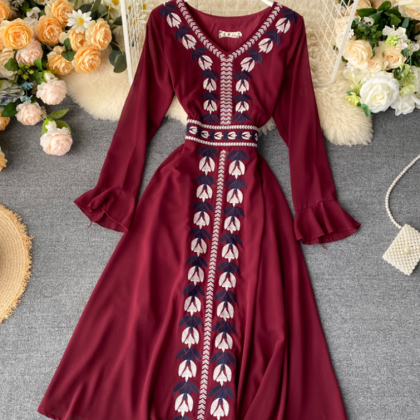 A Line Embroidery Dress V Neck Chiffon Dress