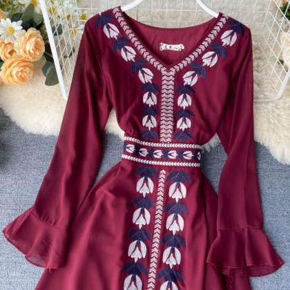 A Line Embroidery Dress V Neck Chiffon Dress