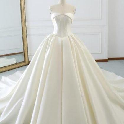 Strapless Ivory White Ball Gown Sat..