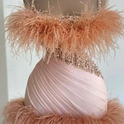 Elegant Straps Pink Prom Dresses With Feathers..