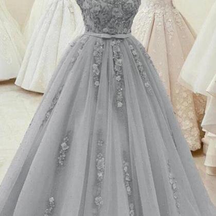 Gorgeous Sweetheart Gray Floral Lace Prom Dresses