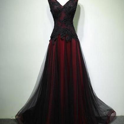 A Line Black And Tulle V-neckline Lace Long Prom..