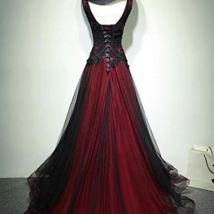 A Line Black And Tulle V-neckline Lace Long Prom..