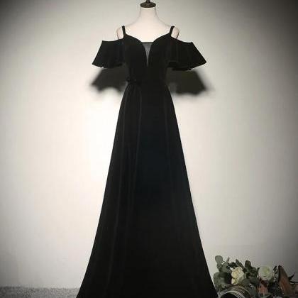 Elegant Black Velvet Long Prom Dresses