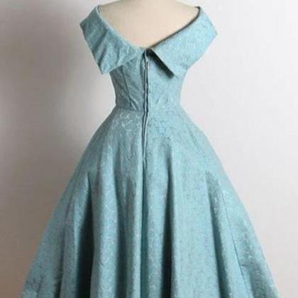 Off The Shoulder Tight Lace Homecoming Dress with Belt