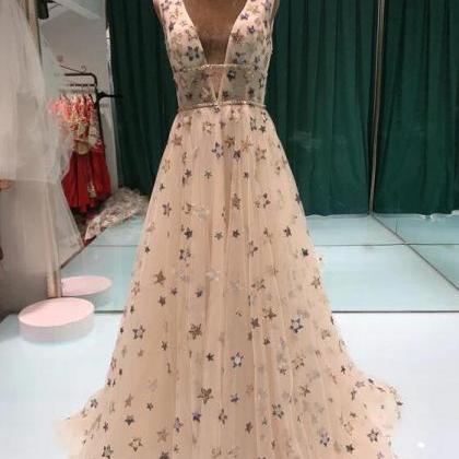 Princess Popular Stars V Neck Long Prom Dresses