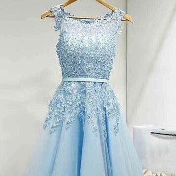 A-Line Scoop Neck Red Lace Tulle Short Homecoming Dresses VK25091609