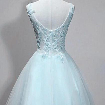 Light Blue V-neckline Lace Tulle Homecoming Dress