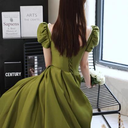 A Line Green Short Sleeves Satin Prom Dresses