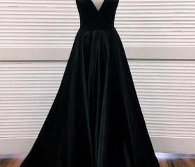 Rust Formal Dresses A Line Spaghetti Straps V-Neck Floor Length Stretch Satin Formal Dress