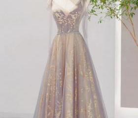 British Style Solid Sequins V Neck A Line Dresses main image 1