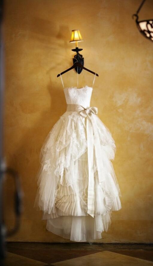 Custom Ivory Floor Length Sweetheart Wedding Dress,vintage Lace Wedding Dresses , Bridal Dresses Gowns