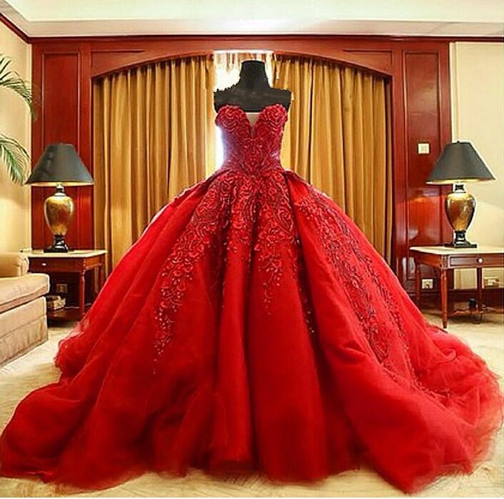 Red Lace Appliqués Sweetheart Floor Length Tulle Wedding Gown Featuring Chapel Train