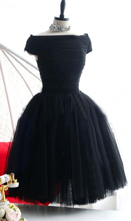 black graduation dress knee length Shop Trendy & Fashionable Women's Dresses | Hello Molly