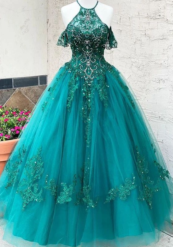 A Line Prom Dresses With Appliques And Beading
