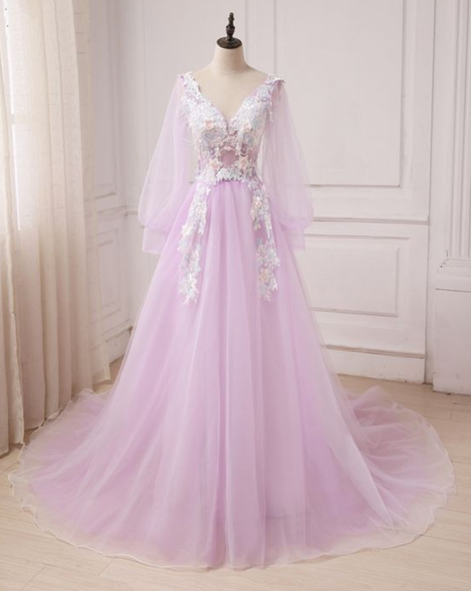 A Line Lace Appliques Prom Dresses on Luulla