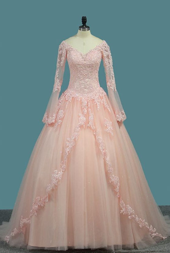 Ball Gown Long Sleeves Tulle With Applique