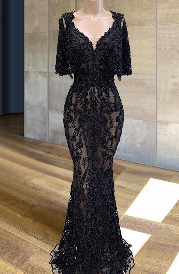 A Line V Neck Black Lace Applique Evening Dresses With Beading