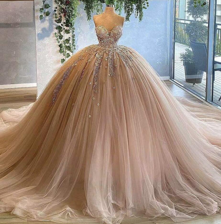 Sweetheart Champagne Ball Gown Tulle Prom Dresses