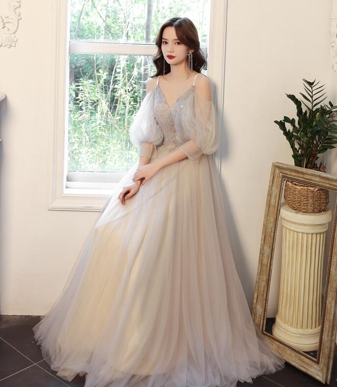 Beautiful A-line Tulle Lace Applique Long Evening Dress