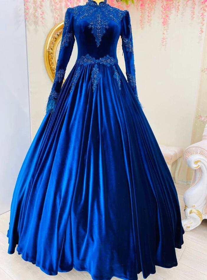 A Line Velvet Appliques Beaded Feather Muslim Prom Dress Long Sleeves