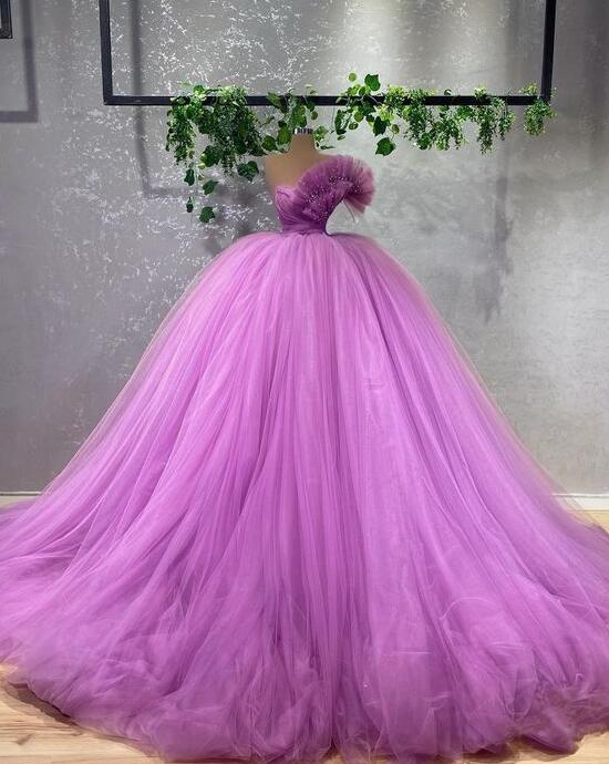 Vintage Ball Gown Tulle Quinceanera Dresses