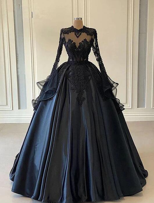 Vintage Ball Gown Black Long Sleeves Lace Prom Dresses