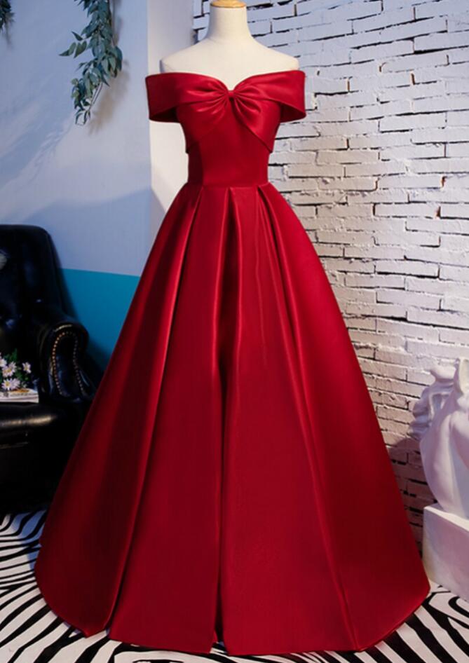 Red A Line Off-the-shoulder Satin Short Prom Dress main image 0