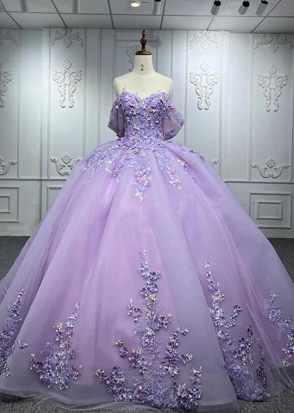 Elegant Lilac Quinceanera Dress With Flowers Ball Gown Sweet 16 Dress