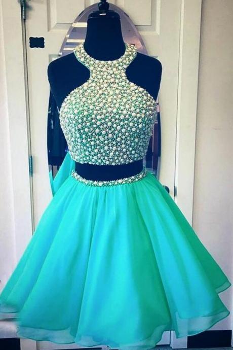 Two Pieces Short Homecoming Dress,2018 A Line Homecoming Dress With Rhinestones,halter Beaded Cute Green Homecoming Dress