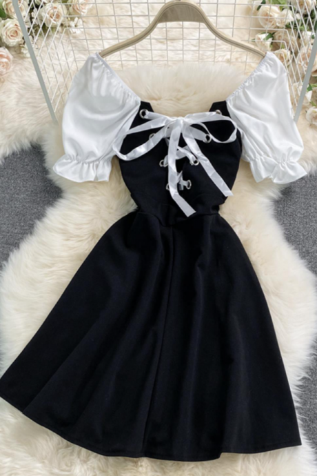 Cute Black And White Short Dress