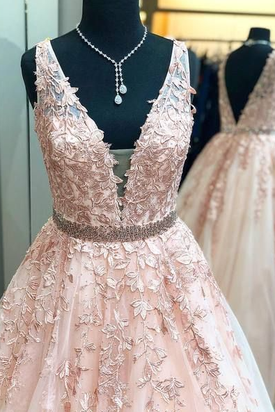 Floor Length A Line Prom Dress With Lace Appliques