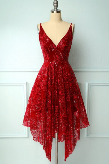 Burgundy Lace V Neck Short Prom Dress