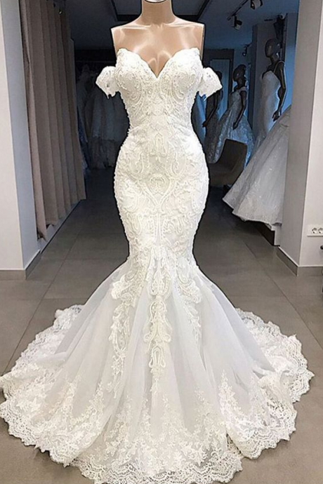 Off-the-shoulder Mermaid Wedding Dresses With Lace Appliques