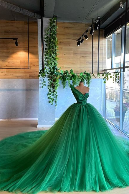 Ball Gown Sweet 16 Gown, Tulle Party Dresses