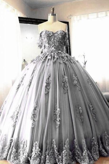 Charming Ball Gown Prom Dresses
