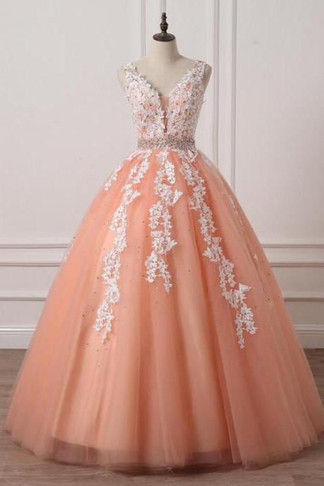 High Quality Elegant V-neck Tulle Lace Appliques Prom Dress