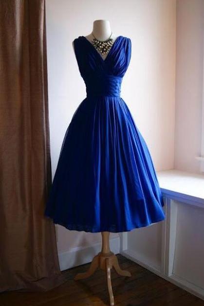 Royal Blue V Neck Tulle Short Prom Dress
