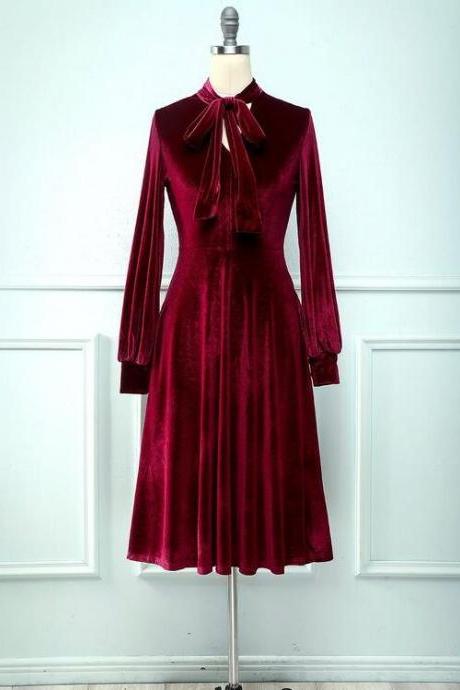 Dark Red Knee Length Velvet Prom Dress