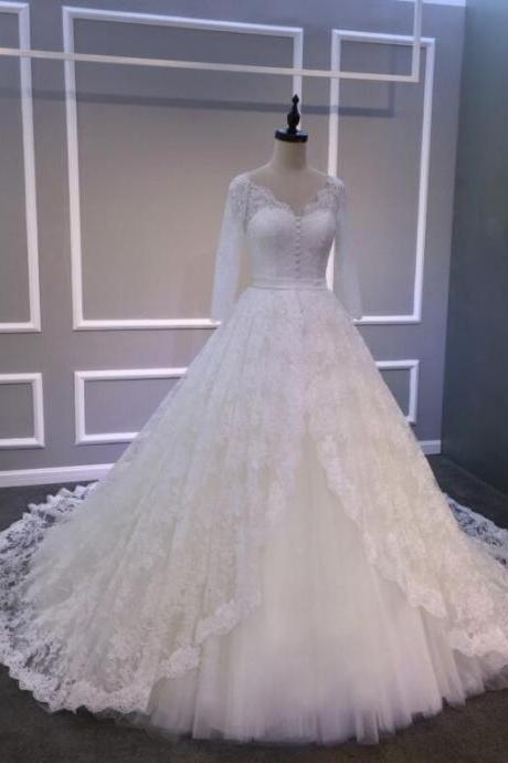 Princess Lace Ivory Wedding Dress
