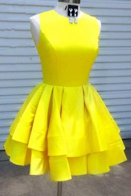 Sexy Short Yellow Homecoming Dress Semi Formal Dress