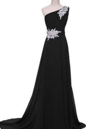 Charming One Shoulder Black Long Evening Gowns With Appliques