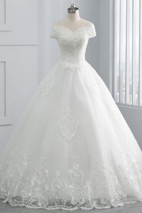 Beautiful A Line lace applique wedding dress