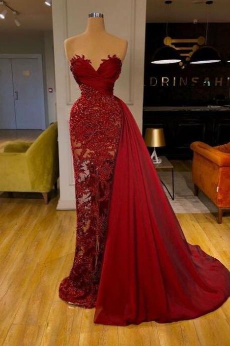A Line Sweetheart Burgundy Beaded Prom Dresses With Lace Applique