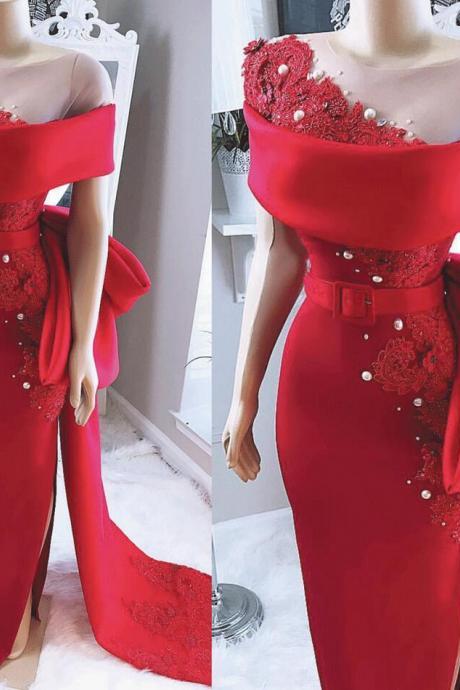 Modest Floor Length Split Prom Dress With Lace Applique Prom Dresses
