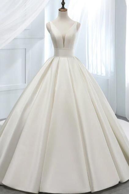 Elegant Ball Gown Satin V-neck Wedding Dress