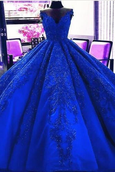 Vintage Royal Blue V Neck Lace Ball Gown Prom Dresses
