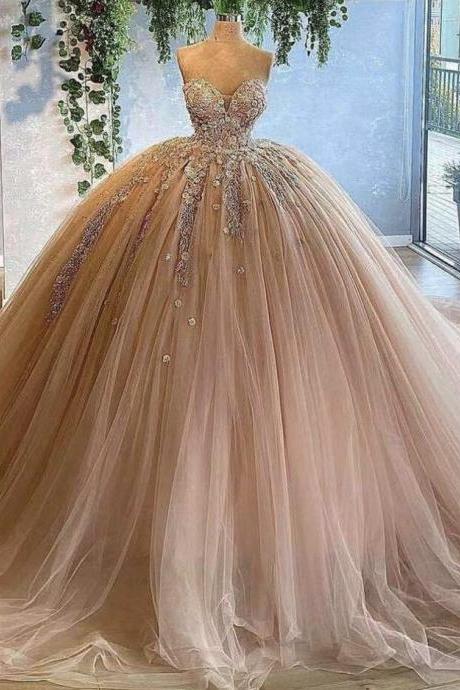 Sweetheart Champagne Ball Gown Tulle Prom Dresses