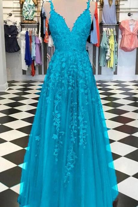 Charming A Line Lace Appliques Prom Dresses With Straps